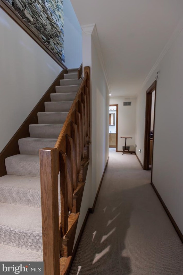 154 Bentley Ln, Lancaster PA  17603-6204 exterior