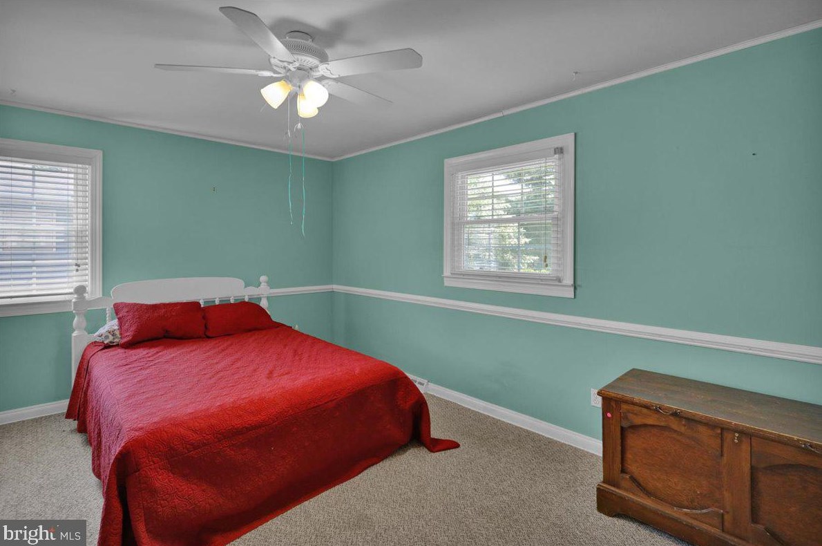 1932 Crooked Oak Dr, Lancaster PA  17601-6425 exterior