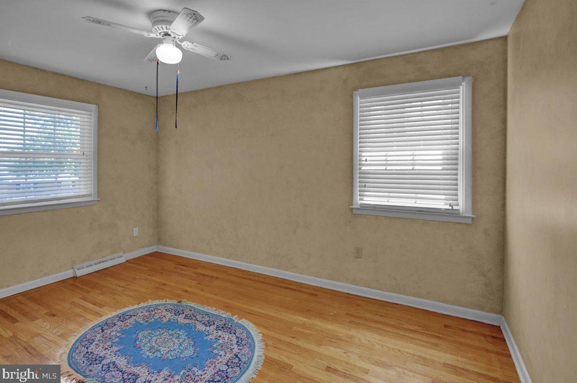 1932 Crooked Oak Dr, Lancaster PA  17601-6425 exterior