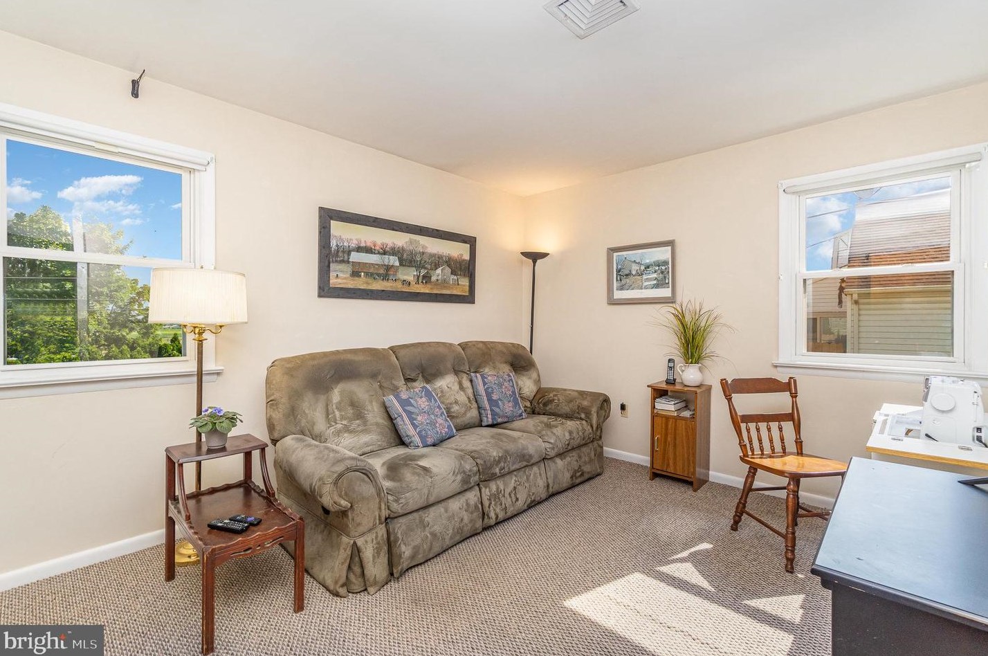 401 Myer Ter, Bareville PA  17540-1218 exterior