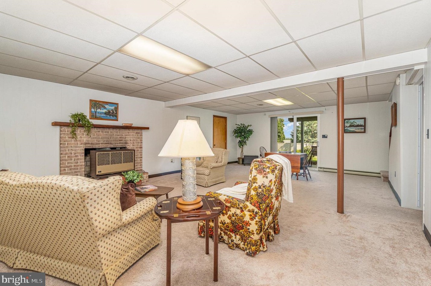 401 Myer Ter, Bareville PA  17540-1218 exterior