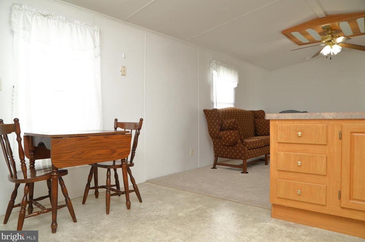 755 Sherry Ln, Lancaster PA  17601-5829 exterior