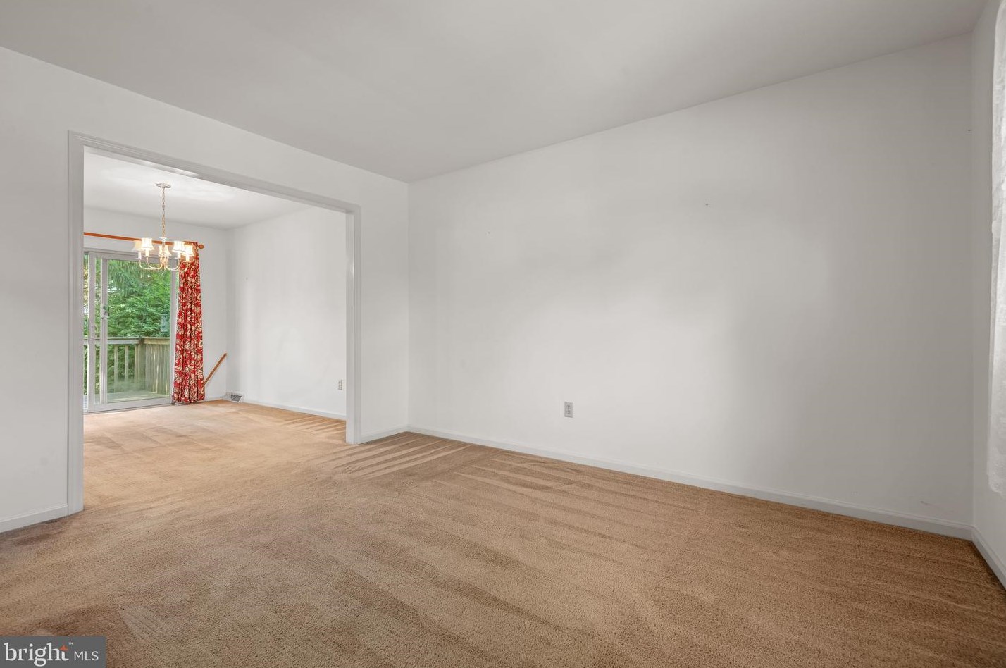 18 Clarendon Dr, Lancaster PA  17603-9596 exterior