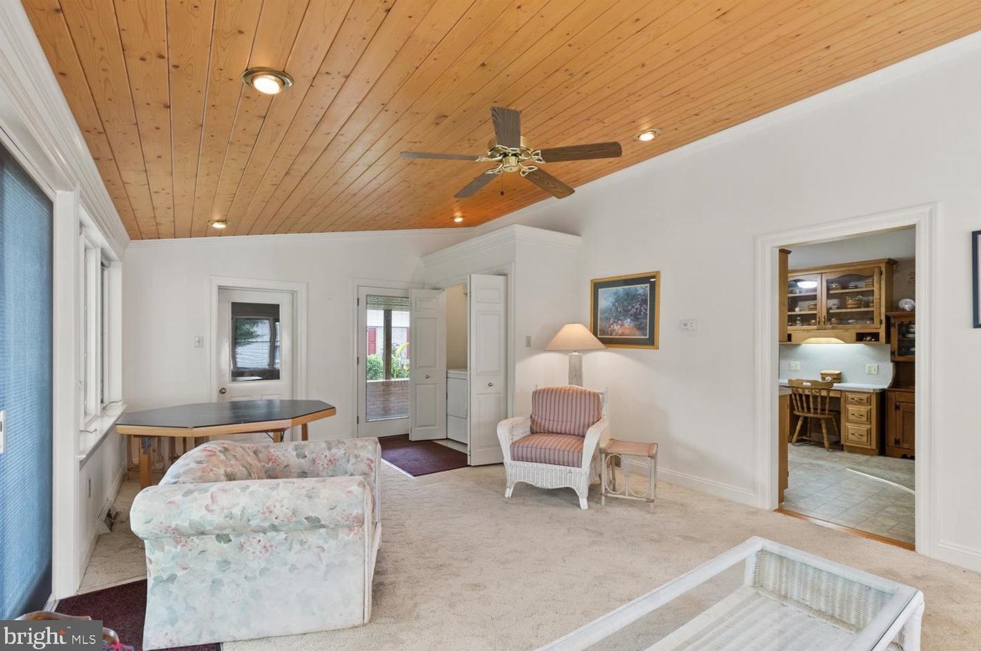 707 Darby Ln, Lancaster PA 17601-2008 exterior