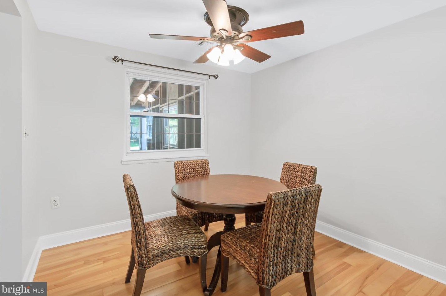 127 Nicholas Rd, Lancaster PA  17603-9423 exterior