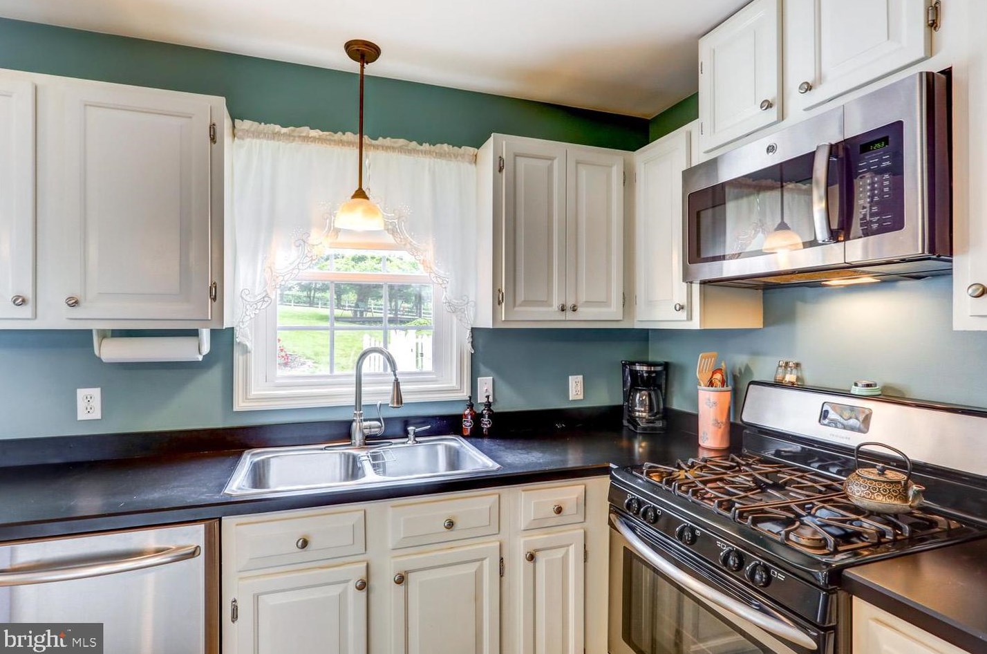 616 Martic Heights Dr, Holtwood PA  17532-9686 exterior