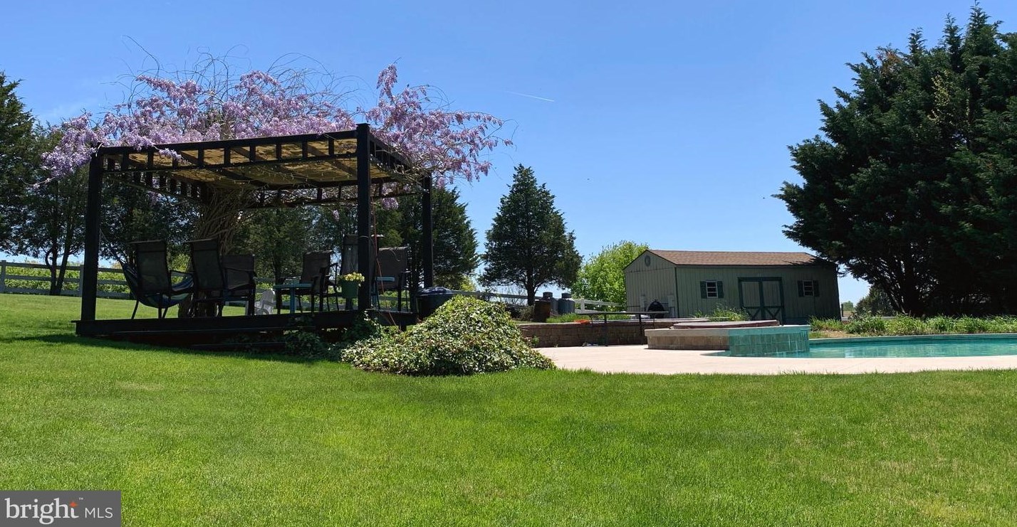 616 Martic Heights Dr, Holtwood PA  17532-9686 exterior