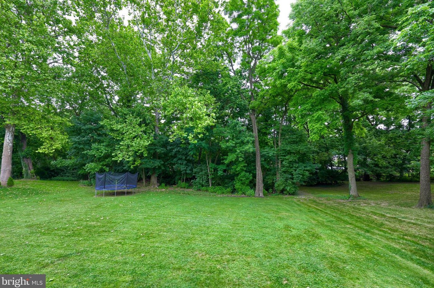 31 Riverside Ave, Lancaster PA  17602-3246 exterior