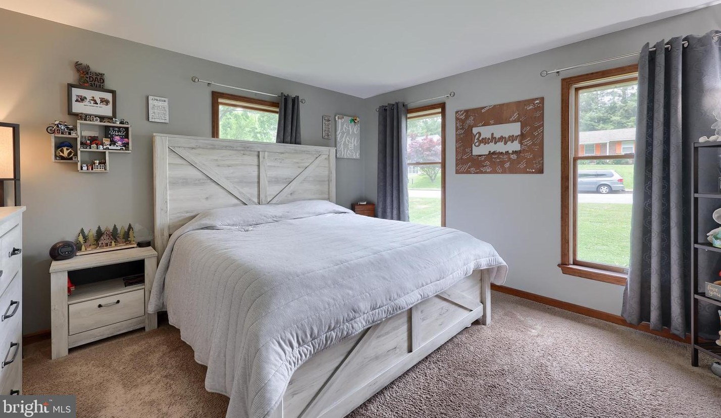 31 Riverside Ave, Lancaster PA  17602-3246 exterior