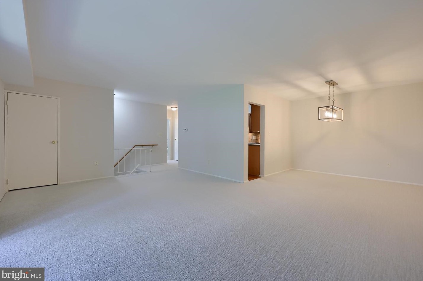 4 Valleybrook Dr, Lancaster PA  17601-4617 exterior