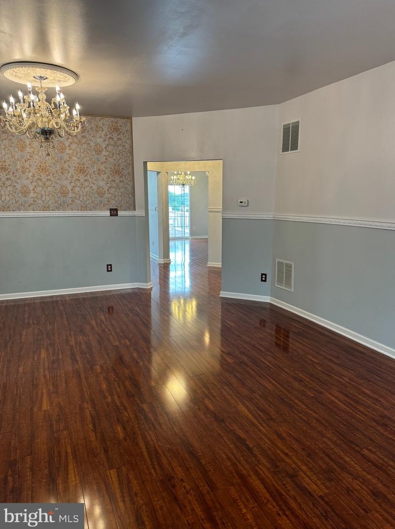 225 Kentshire Dr, Lancaster PA  17603-8850 exterior