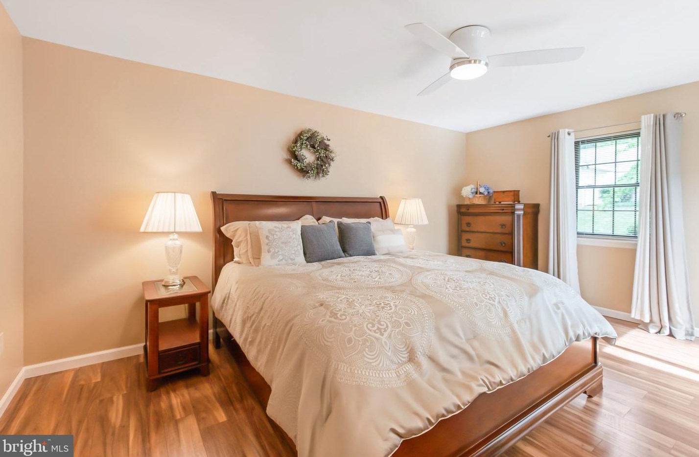 409 Valleybrook Dr, Lancaster PA  17601-4620 exterior