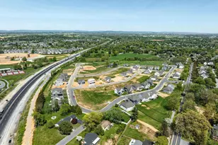 200 Hershey Ln, Lancaster, PA 17601 - Photo 23