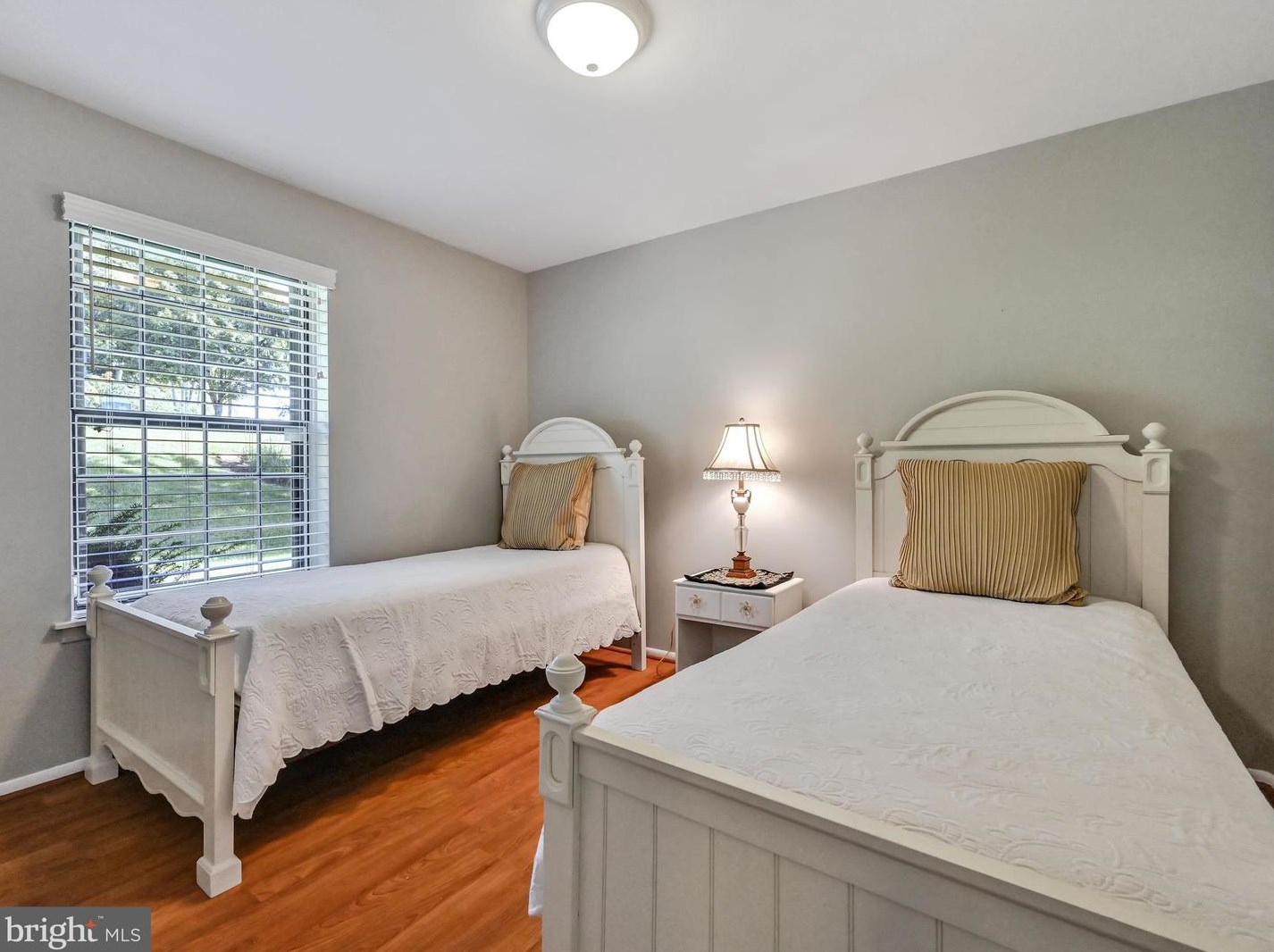 170 Valleybrook Dr, Lancaster PA  17601-4620 exterior