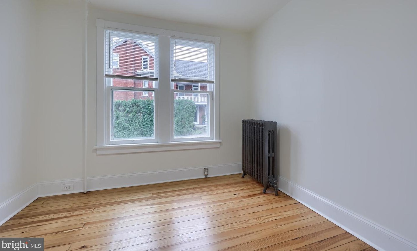 302 Market St, Marietta PA 17547-1605 exterior