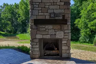 421 Southampton Dr, Lititz, PA 17543 - Photo 5