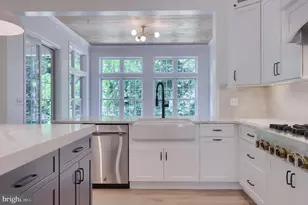 421 Southampton Dr, Lititz, PA 17543 - Photo 15