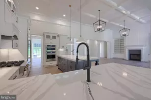 421 Southampton Dr, Lititz, PA 17543 - Photo 11