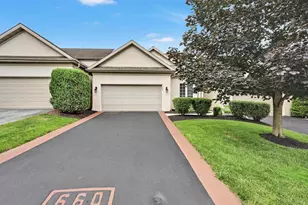 660 Woodfield Dr, Lititz, PA 17543 - Photo 3