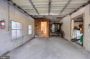 2596 Old Philadelphia, Bird in Hand, PA 17505 - Photo 19
