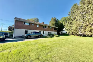 2460 Honeysuckle Ln, Lancaster, PA 17603 - Photo 45