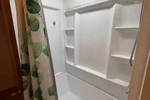 2460 Honeysuckle Ln, Lancaster, PA 17603 - Photo 27