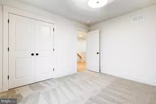 218 Parkside Pl, Lancaster, PA 17602 - Photo 33