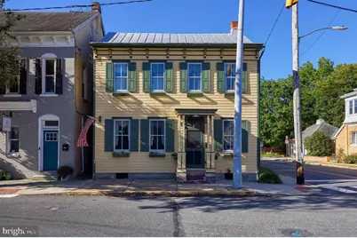 2 S Charlotte Street, Manheim, PA 17545 - Photo 3