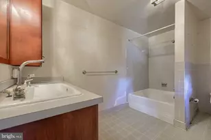 2 S Charlotte St, Manheim, PA 17545 - Photo 59