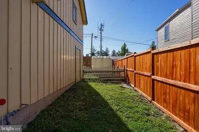 2 S Charlotte Street, Manheim, PA 17545 - Photo 9