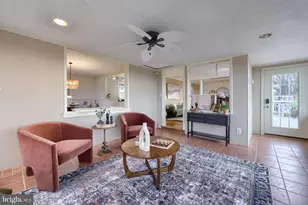 260 Blossom Hill Dr, Lancaster, PA 17601 - Photo 11