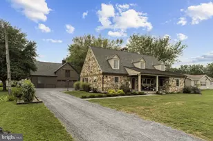 650 Broad St, Honey Brook, PA 19344 - Photo 5