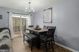 325 Deerfield Dr, Mount Joy, PA 17552 - Photo 5