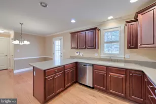 120 Baneberry Ln, Lititz, PA 17543 - Photo 15