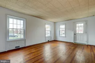 148 E Broad St, New Holland, PA 17557 - Photo 5