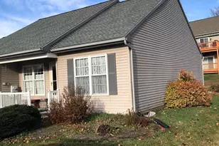 30 Oakgrove Ln, Millersville, PA 17551 - Photo 3