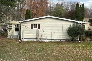 751 Willow Ln, Gap, PA 17527 - Photo 1