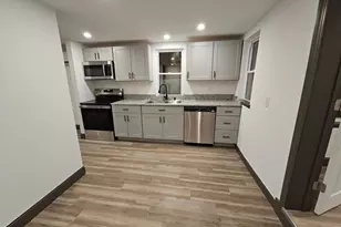 211 S 2nd St, Columbia, PA 17512 - Photo 11