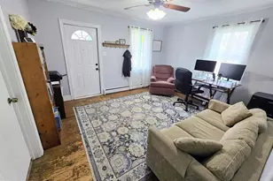 25 S 2nd St, Bainbridge, PA 17502 - Photo 5
