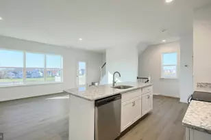 64 N Conifer Dr, Elizabethtown, PA 17022 - Photo 15