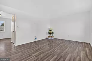 1077 Monticello Ln, Lancaster, PA 17603 - Photo 5