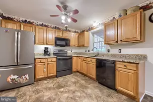 120 Acorn Ln, Mountville, PA 17554 - Photo 9