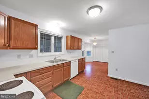 39 Manor Oaks Dr, Millersville, PA 17551 - Photo 5