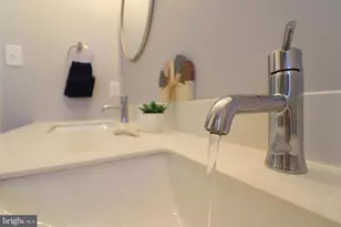 1560 S Jefferson Ct, Lancaster, PA 17602 - Photo 33