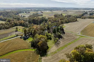 269 Sheep Ln, Millersville, PA 17551 - Photo 19