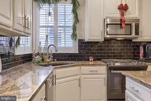 307 Bowyer Ln, Lititz, PA 17543 - Photo 23