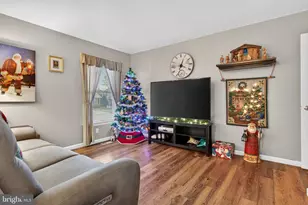 439 Huntington Dr, Mountville, PA 17554 - Photo 7