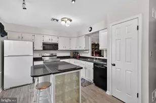 3116 Cornerstone Dr, Lancaster, PA 17603 - Photo 7