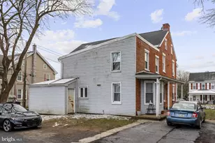 222 E High St, Manheim, PA 17545 - Photo 9