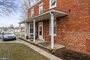 222 E High St, Manheim, PA 17545 - Photo 7